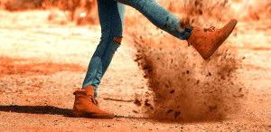 Best Desert Shoes & Footwear for Sand Dunes