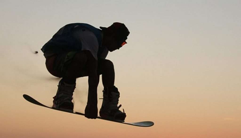 Sandboarding / Sand Surfing