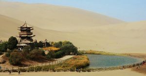 Lacul Crescent, Deșertul Gobi lângă Dunhuang, China
