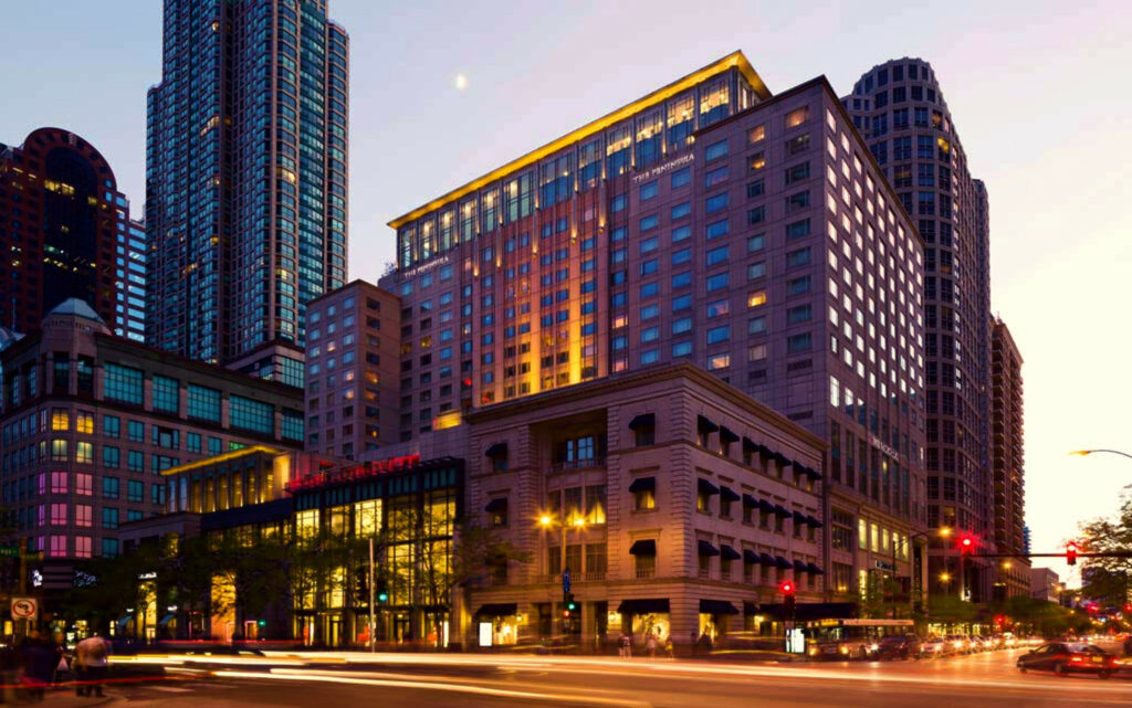 US Luxury Hotels: The Peninsula Chicago - Chicago, Illinois