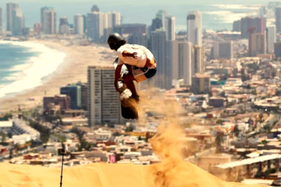 Epic Sandboarding on Cerro Dragon, Iquique