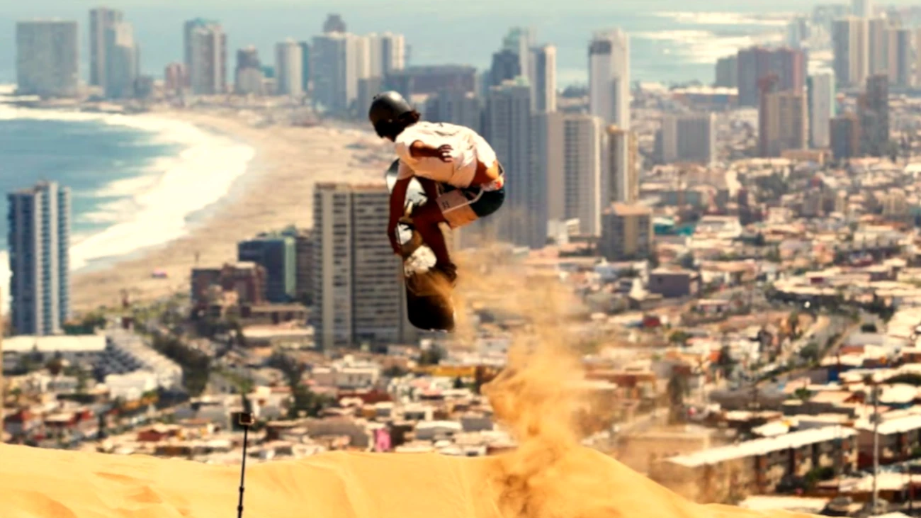Epic Sandboarding on Cerro Dragon, Iquique