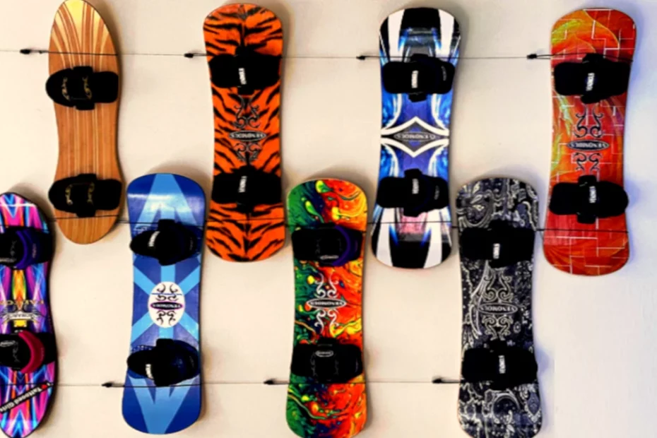 Handcrafted Sandboard Art Exhibit by Lon Beale in Florence, Όρεγκον